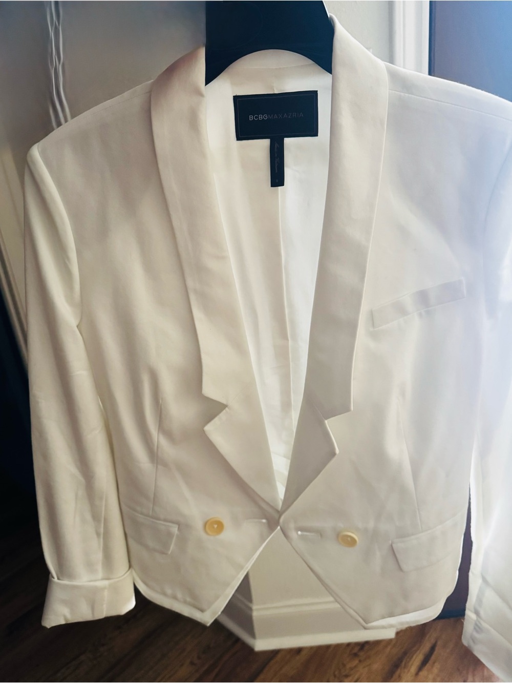 BCBGMAXAZRIA White Tailored Blazer